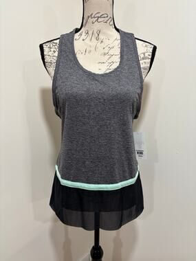 NWT Shape Activewear Dry Fuze Athletic Tank Top Size Small